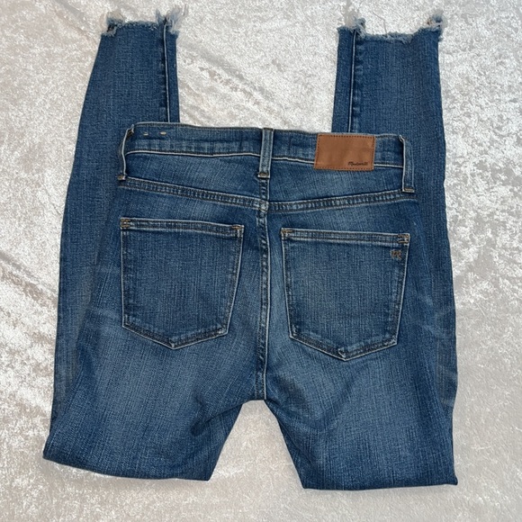 Madewell Skinny Crop Jeans Sz 24 w/Raw Hem - Picture 4 of 7